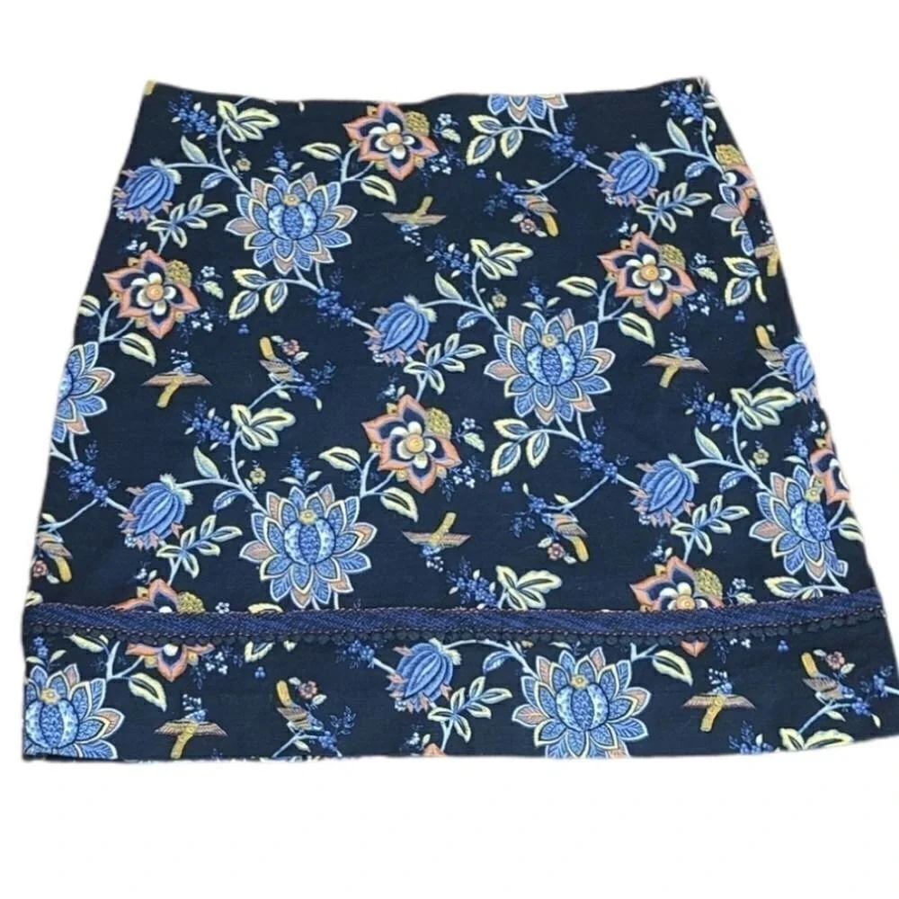 LOFT Navy Blue Floral Bird Mini Skirt Pom Pom Trim Size 6 Zip Closure